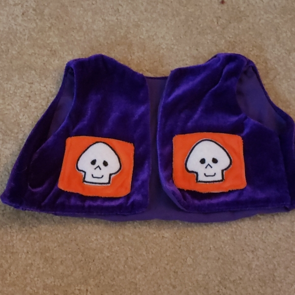 Velvet skull vest - Picture 3 of 3